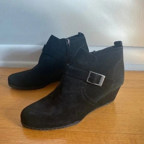 Franco Sarto Black Suede Wedge Booties - Picture 2 of 16